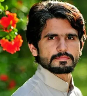 卡通风格头像生成前示例图片